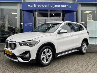 BMW X1 sDrive18i High Executive Edition info 0492588956 | Prof.Navi | Leder Stoelverw |  i Drive sys