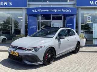 Volkswagen Golf 2.0 TSI GTI ClubSport 45 Jahre | 301 pk | Achteruitrijcamera | Stoel/stuur verwarmin