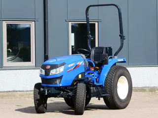 Iseki TLE3410 4wd HST / 0001 Draaiuren / Gazonbanden