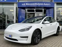 Tesla Model 3 Standard RWD Plus | | Camera | Keyless | Info Jeroen: 0492-588 980