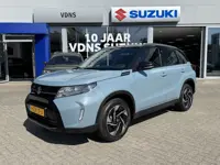 Suzuki Vitara 1.4 Boosterjet Style Hybrid Automaat Betreft een Demo. Direct leverbaar info: M.Safari