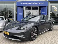 Porsche Taycan Cross Turismo 4S 93 kWh | Sport chrono | Pano | 20'' |