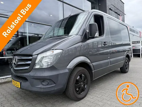 Mercedes-Benz Sprinter 3+1 Rolstoelbus 211 2.2 CDI 325 HD L1H1 (Keurig nette Sprinter Automaat met l
