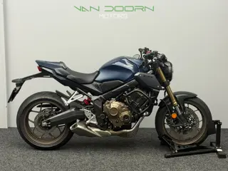 Honda CB 650 R Neo Sports Café | Mat Jeans Blue | 2023 | 5DKM