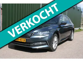 Skoda Superb Combi 1.4 TSI iV Business Edition Plus, CLIMA, NAVIGATIE, CAMERA, TREKHAAK,VIRTUEEL DAS