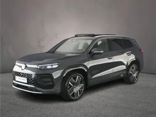 Volkswagen Tayron R-Line Edition 1.5 TSI eHybrid 272pk DSG Automaat Trekhaak, Panoramadak, Adaptive 