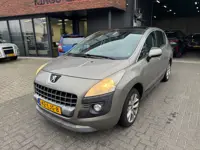 Peugeot 3008 1.6 VTi ST PANO CLIMA NAVI TREKHAAK ORIG NL NAP