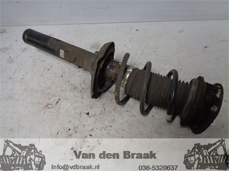 Seat Leon St 1.2 TSi 2013-2017 Schokbreker voorzijde