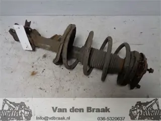 Kia Rio 1.4 16V 2005-2011 Veerpoot rechts voor