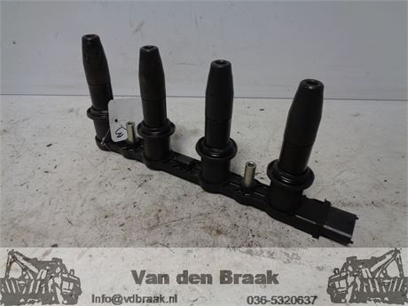 Opel Astra 1.6 16V (Z16XEP / Z16XER) 2004-2012 Ontstekingsrail