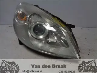 Mercedes B-Klasse 2005-2011 Koplamp rechts