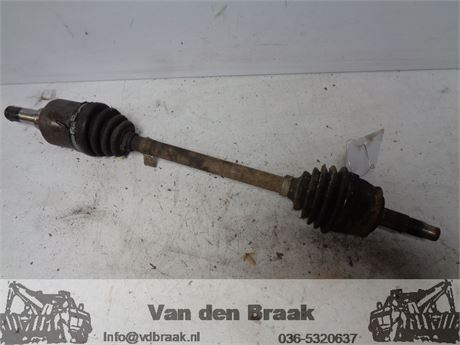 Fiat Grande Punto 1.4 8V 2006-2011 Aandrijfas links