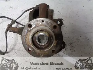Peugeot 207 2006-2012 Fusee rechts voor