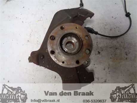 Fiat Grande Punto 1.4 8V 2006-2011 Fusee rechts voor