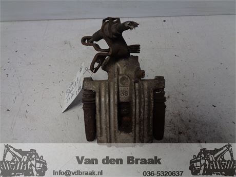 Audi A3 3 deurs Hatchback 2003-2008 Remklauw rechts achter