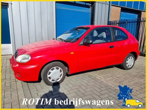 Daewoo Lanos 1.5 SX automaat airco (bj 2000)
