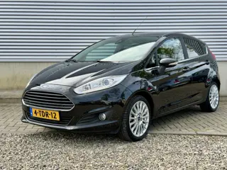 Ford Fiesta 100pk EcoBoost Titanium 5 deurs [ fm navi, ecc, 17``lmv, cruise, pdc ]