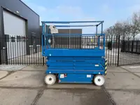 Skyjack SJ III 3226 schaar hoogwerker 10 meter (bj 2015)