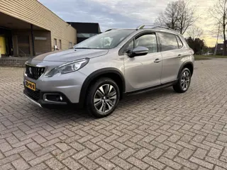Peugeot 2008 1.2 PureTech GT-Line Automaat [ Fm navi, camera, panodak, h-leer, cruise, lmv ]