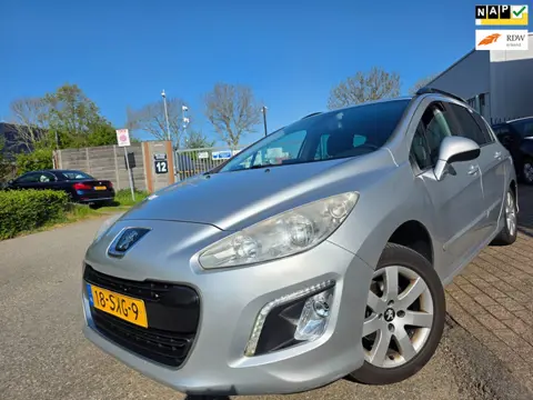 Peugeot 308 SW 1.6 e-HDi Blue Lease Executive