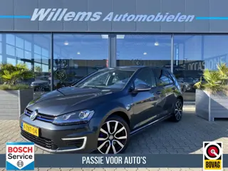 Volkswagen Golf 1.4 TSI GTE Navigatie, Cruise Control , Pdc