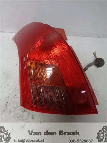 Suzuki Swift 2005-2007 Achterlicht links