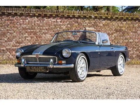 MG B Roadster Overdrive "Restored condition" Restored in the previous years as “an evening-hours res