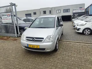 Opel Mariva 1.6 BJ 2003 AIRCO (bj 2003)