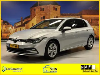 Volkswagen Golf 2.0 TDI Style Automaat ACC Carplay Trekhaak