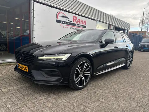 Volvo V60 2.0 B3 Momentum Advantage