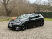 SEAT Leon 1.8 TSI FR PANO I 180PK I UNIEKE KM I ZEER DIK I WEINIG KM I LED