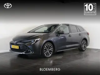 Toyota Corolla Touring Sports 1.8 Hybrid First Edition | Stoelverwarming | Elektrische achterklep |