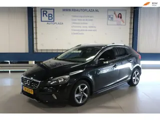 Volvo V40 Cross Country 1.6 D2 Summum / LEER / NAV / PDC / XENON / BLACK ! ! !