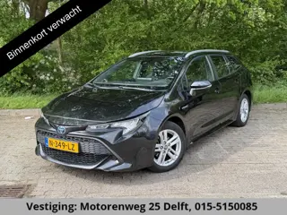 Toyota Corolla Touring Sports 1.8 Hybrid Active . GARANTIE TOT 11-2031 . NAVIGATIE . ACHTERUITRIJ CA