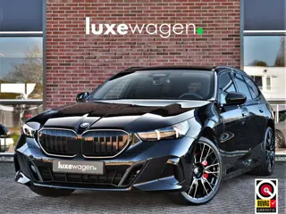 BMW 5 Serie Touring 550e xDrive M-Sport Pro Pano ACC B&W 360 HUD Stoelvent 21inch