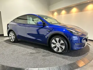 Tesla Model Y Long Range AWD 75 kWh Panoramadak | Wit leder!