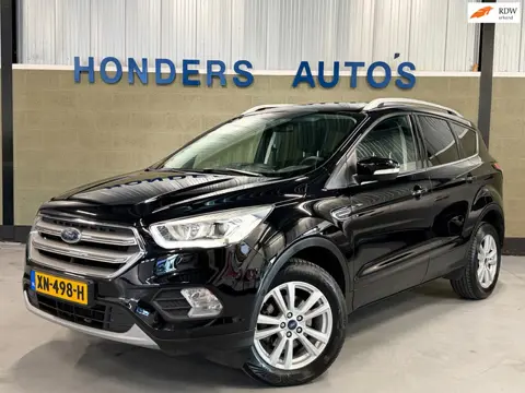 Ford Kuga 1.5 EcoBoost Titanium | CARPLAY | TREKHAAK | PDC | CRUISECONTROL | WINTER-PACK STUUR STOEL