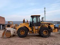 Caterpillar 962G II (bj 2004)