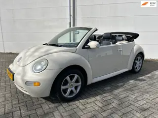 Volkswagen New Beetle Cabriolet 1.8-5V Turbo Highline Airco Stoelverwarming Leder Windvanger