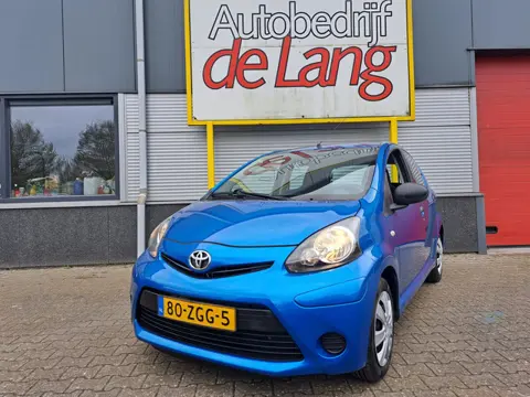 Toyota Aygo 1.0 VVT-i Comfort hele mooie,airco nw APK.