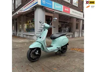 Vespa Snorscooter Primavera 50