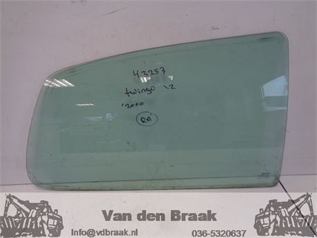 Renault Twingo 3 deurs 1993-2007 Zijruit rechts achter
