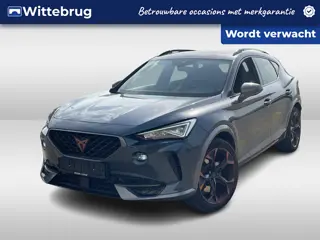 CUPRA Formentor 1.4 e-Hybrid 245 pk Performance DSG Automaat Panoramadak / 19"LM velgen / App-connec