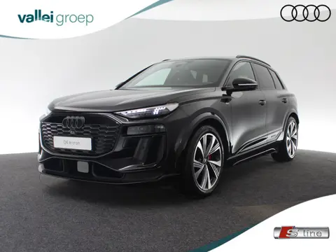 Audi Q6 e-tron S edition performance 100 kWh Adaptive air suspension | Trekhaak | Rood gespoten remz