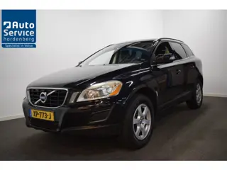 Volvo XC60 2.0 T5 241pk AUT6 Momentum Trekhaak 1800kg/ Xenon/ Stoelverw. V+A/ Cruise