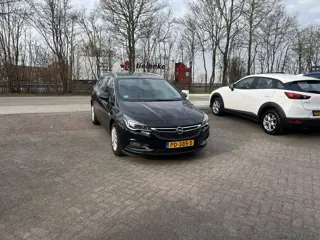 Opel Astra Sports Tourer 1.4 Online Edition TREKHAAK CAMERA CLIMA CRUISE