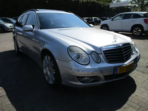 Mercedes-Benz E-klasse Estate 200 K. Avantgarde COMPLETE ONDERHOUDSHISTORIE!