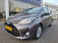 Toyota Yaris 1.5 Hybrid automaat / navigatie / camera