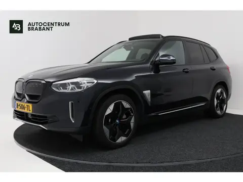 BMW IX3 High Executive 80 kWh M-pakket (1e eigenaar, NL-auto, Dealer OnderH, Panoramadak, Navi Pro, 