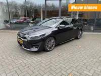 KIA PRO CEED 1.5T 160pk GT-Plusline,FULL OPTIONS!,Schuifdak,LED,Digi Dash,Keyless,Lane ass.,Adapt Cruise,Carplay,Trekhk